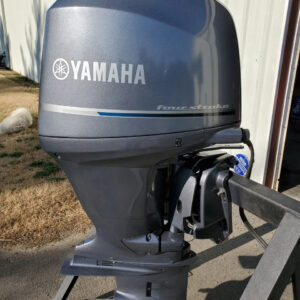 2005 Yamaha 150 HP 4-Cylinder EFI 4-Stroke 20″ (L) Outboard Motor