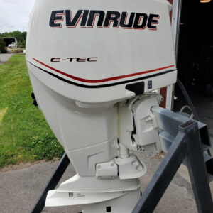 2011 Evinrude ETEC 200 HO 6-Cylinder DFI 2-Stroke 25″ (X) Outboard Motor