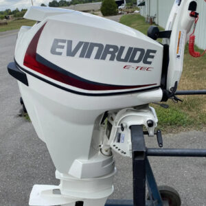 NEW 2018 Evinrude ETEC 30HP 2-Cylinder DFI 2-Stroke 20″(L) Outboard Tiller Motor