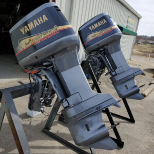 Best Twin 2001 Yamaha 250 HP 6-Cylinder EFI 2-Stroke 25″(X) Outboard Motors