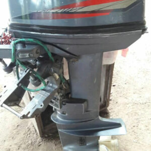 2011 Yamaha 25 HP 2 Cylinder Carbureted 4 Stroke 20″ (L) Outboard Motor